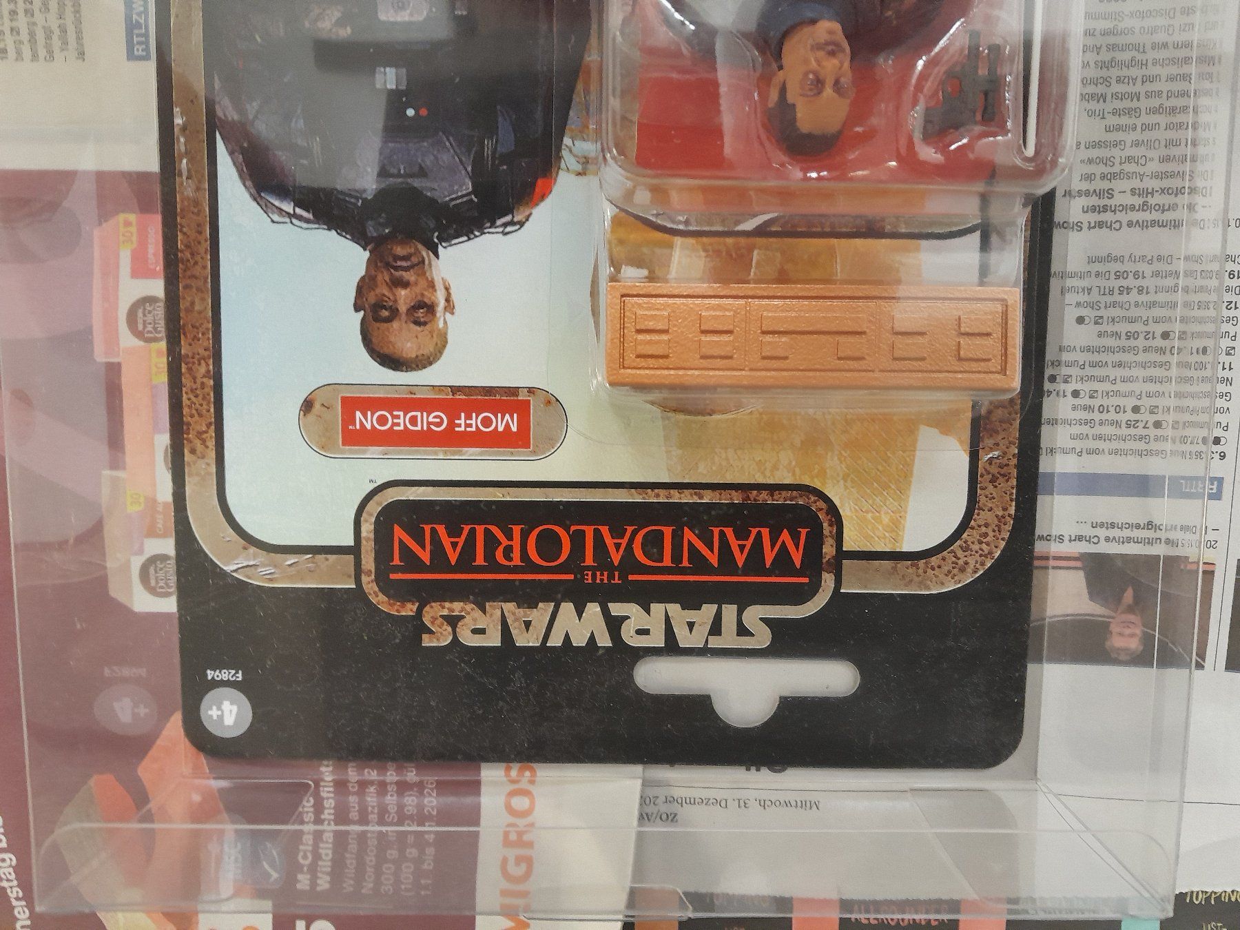 Star Wars Statuette: Star Wars The Mandalorian Moff Gideon mit Blistercase – Usato da Rüti ZH venduto da Alemanni 4