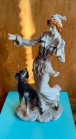 Art Deco grosse Figur mit Hund Giovanni Armani