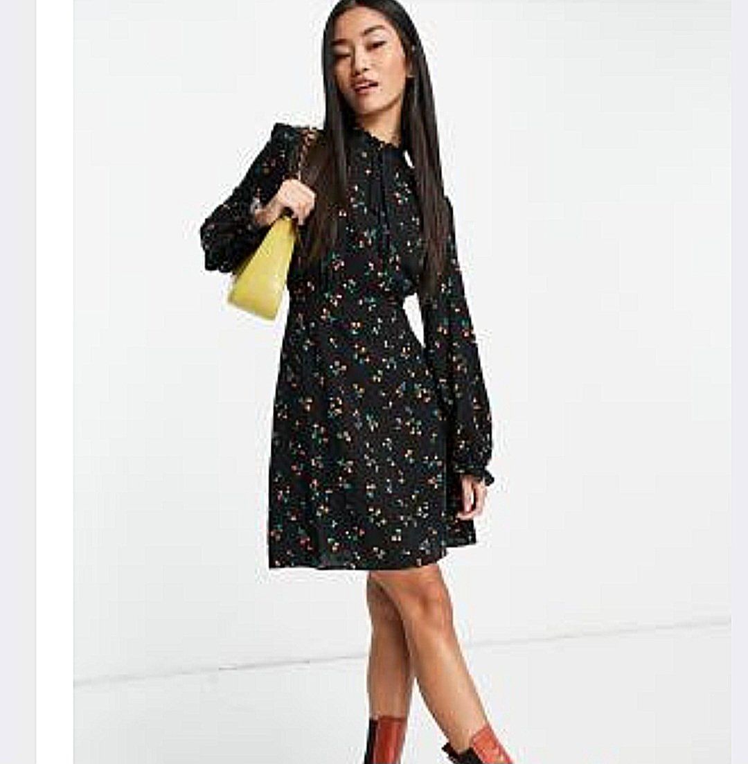 New Look Vestiti: New Look viscose dress NEW – Nuovo (secondo la descrizione) da Genève venduto da ele_b7wq 1
