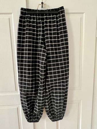 Hose mit trendigen Print von Oysho