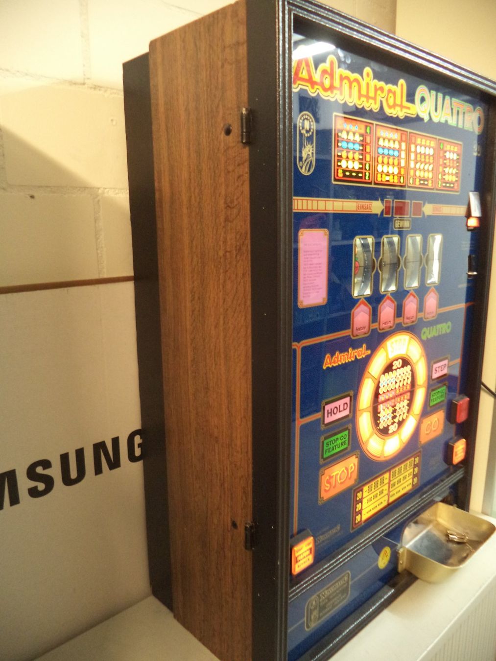 Slot Machine: blauer Admiral QUATTRO 20 – Usato da Adlikon b. Regensdorf venduto da Max3 1
