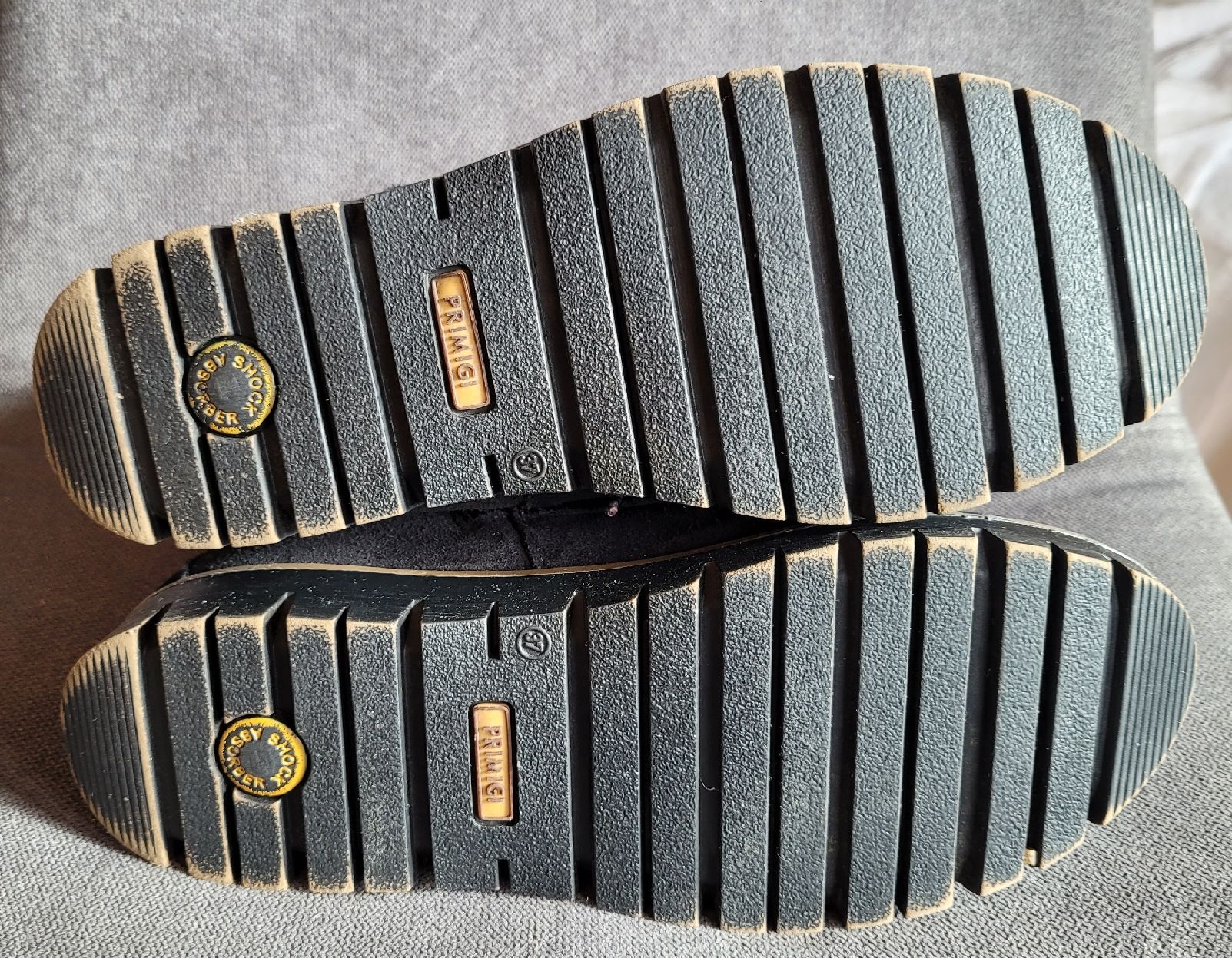 Primigi Scarpe per ragazze: Mädchen Schuhe Gr. 37 schwarz - Goretex - Primigi – Usato da Madiswil venduto da Lentiggine 7