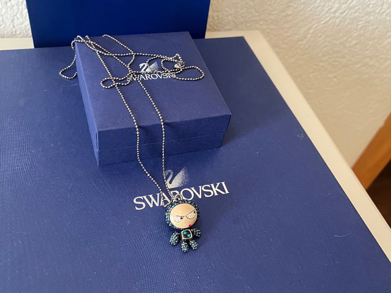 Swarovski Catenine: Swarovski kette neu und original mit Box – Nuovo (secondo la descrizione) da Kirchleerau venduto da Piroska05 1