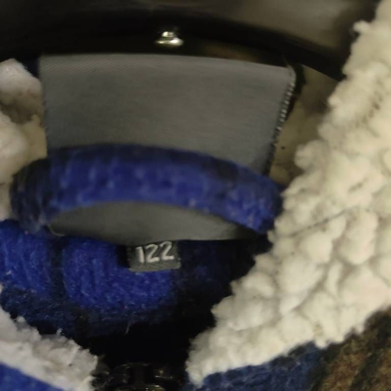 Vestes & Manteaux: Giacca a quadri con cappuccio. M 122 – D'occasion à Losone par mar_n5ds 2
