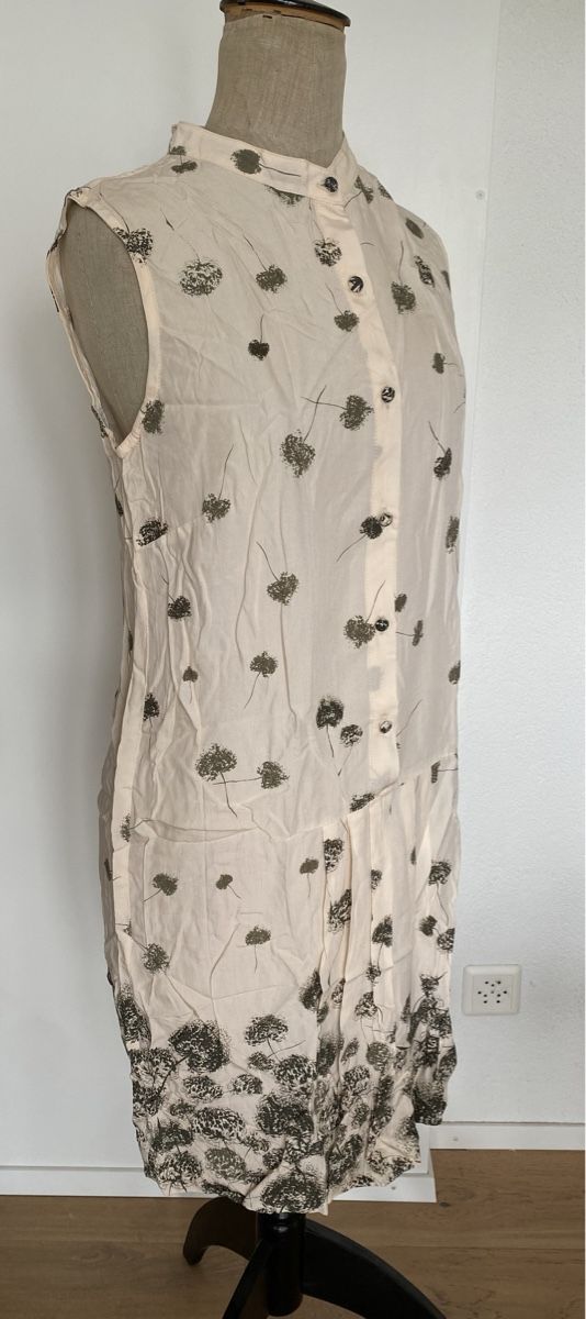 Vestiti: Komodo Sommerkleid Gr. 2 – Usato da Zürich venduto da Freuerei 2