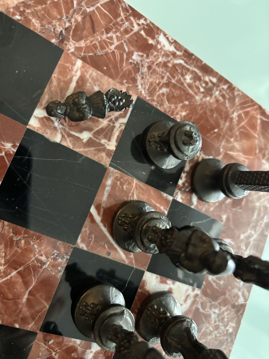 Spiele: Schachbrett Rot/Schwarz Marmor Defekt – Defekt aus Flums von Limatools 3