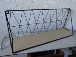 Wandregal Metall Holz geometrisches Design guter Zustand