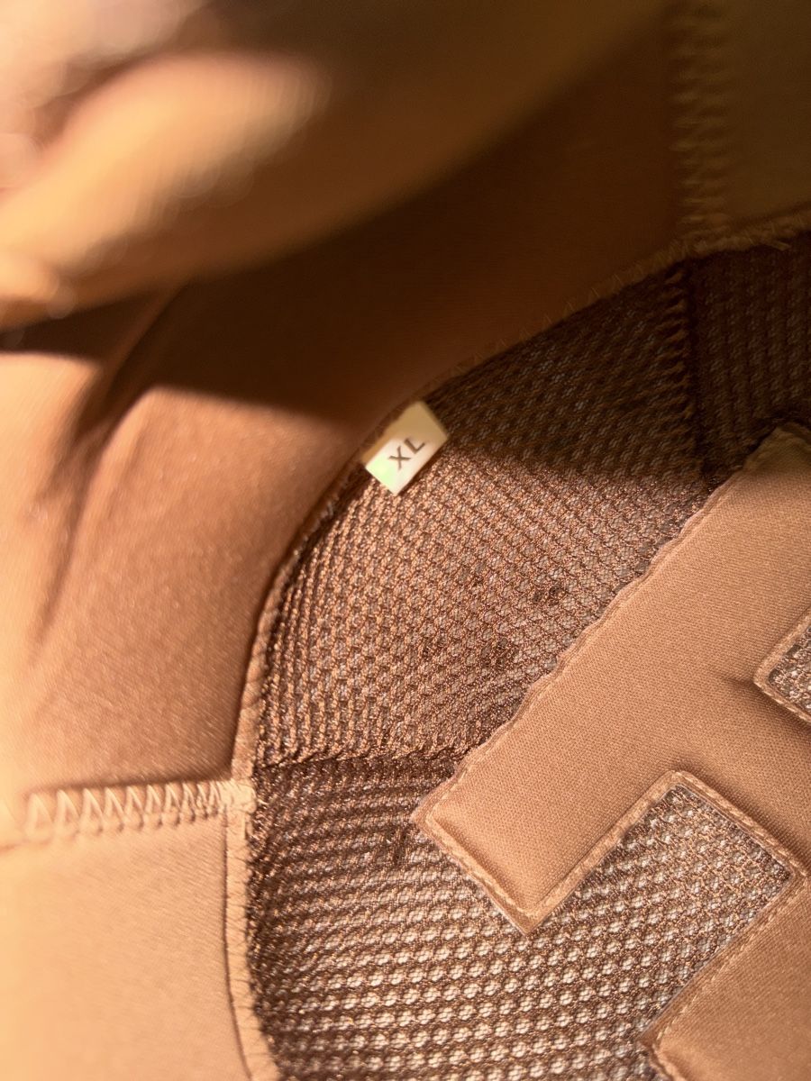 Caschi & visiere: HELM HELMO MILANO – Usato da Basel venduto da zove 6
