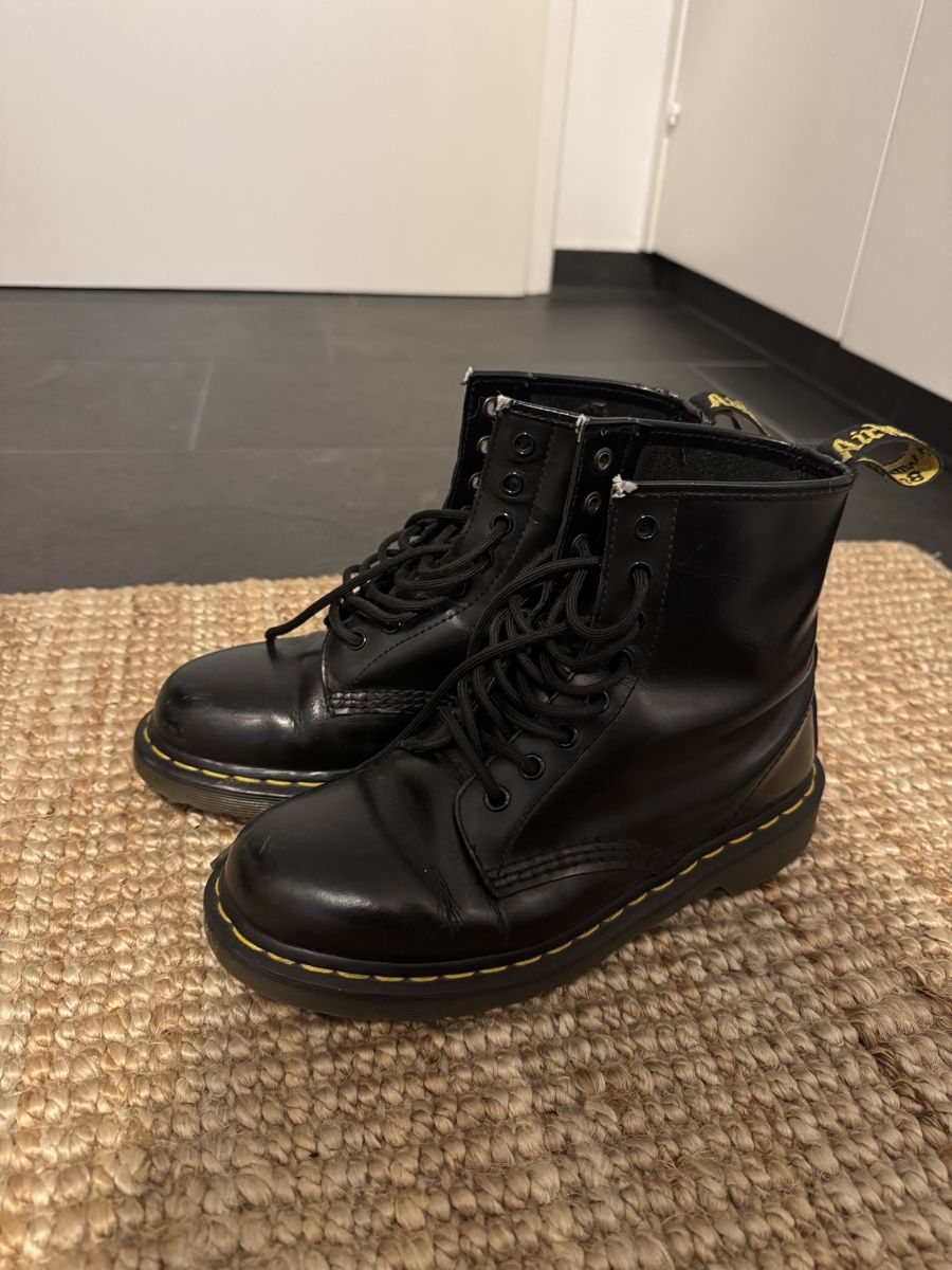 Dr. Martens Scarpe da uomo: Dr martens 39 – Usato da Flums venduto da ila_9f7z