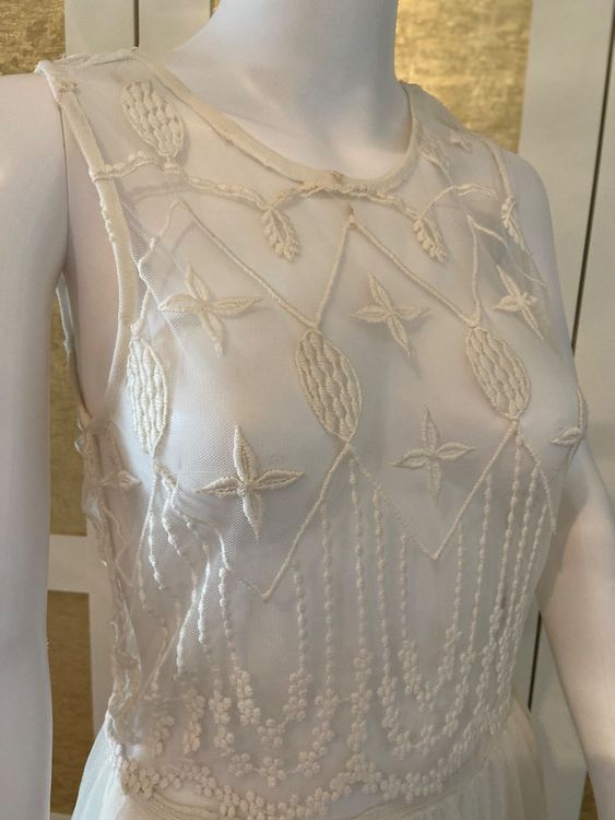 Beautifully embroidered tulle dress 2