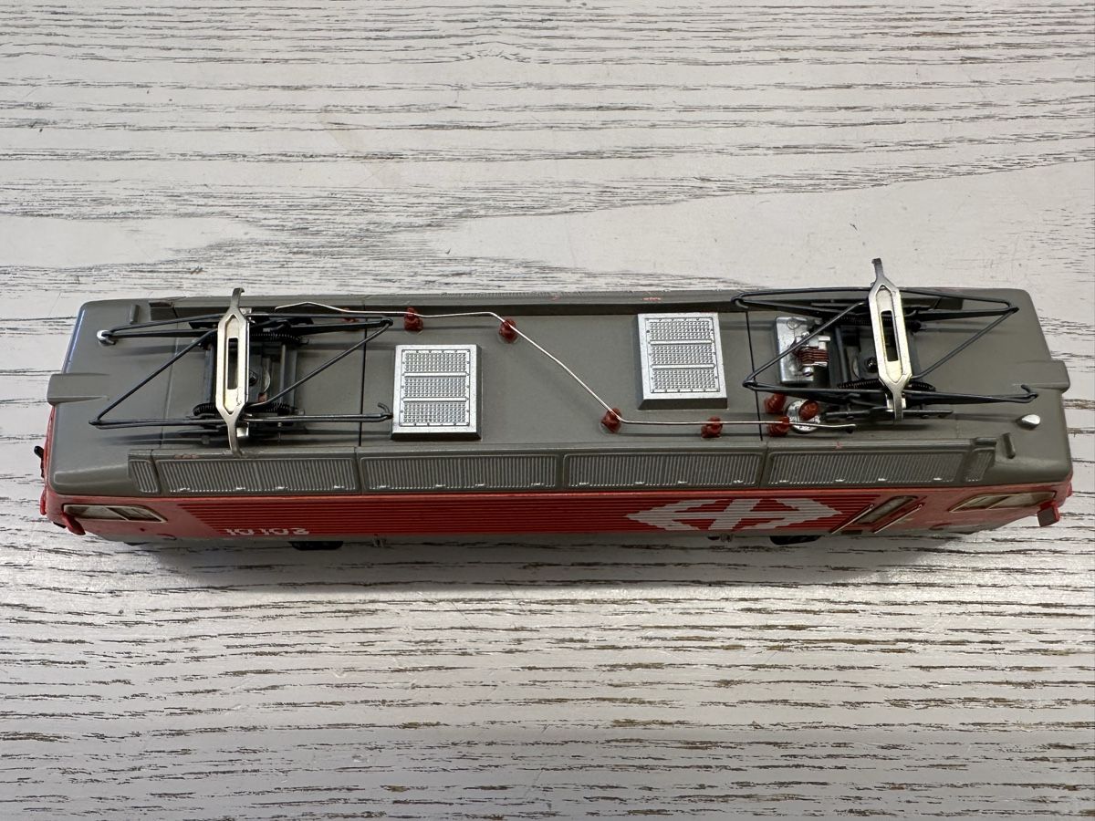 Märklin Modellini di ferrovie: Märklin 3328 SBB Re 4/4 IV – Usato da Lupsingen venduto da New-Haven 4