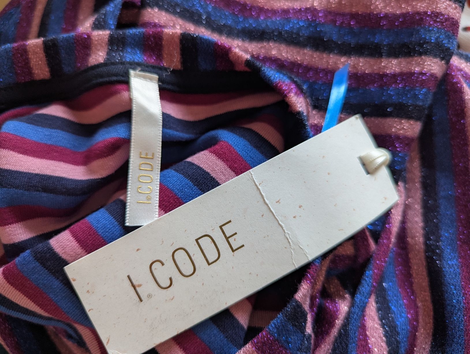 IKKS Tops: haut marque I.Code ikks M – Neuf avec emballage d'origine à Montreux par dem_gyt9 5