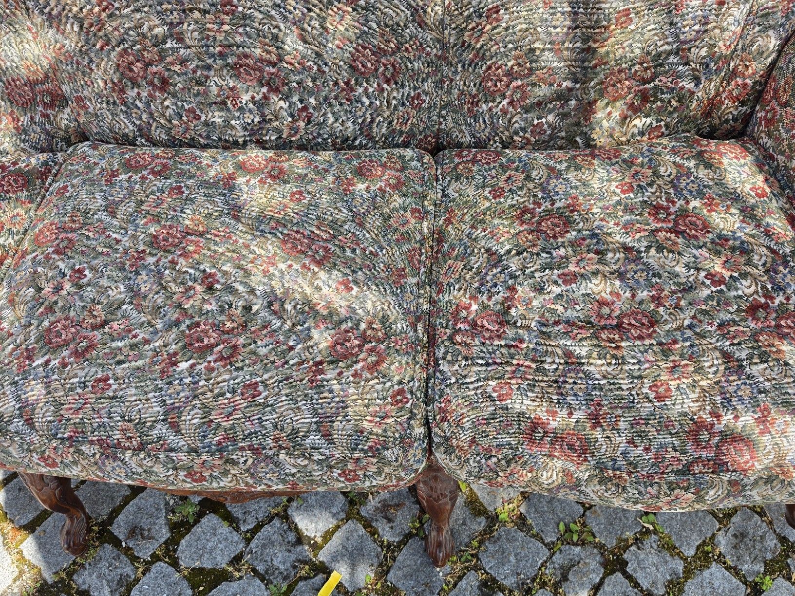 Divani: Antiker 3er-Sofa mit Schnitzereien, Blumenmuster,  – Usato da Mettlen venduto da elios0888 5