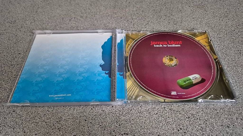 CD: Musik CD James Blunt - Back to Bedlam 2004 – Usato da Oberrieden venduto da micy 1
