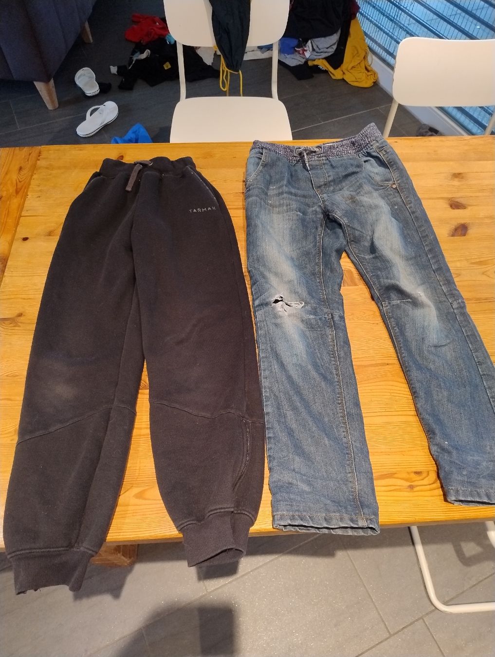 Lotti & Set di vestiti: Lot de shorts et pantalons – Usato da Bossonnens venduto da Chaoui1615 5
