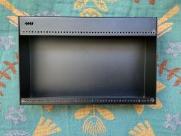 Mi Pod 48X Rack-Gehäuse mit Netzteil 