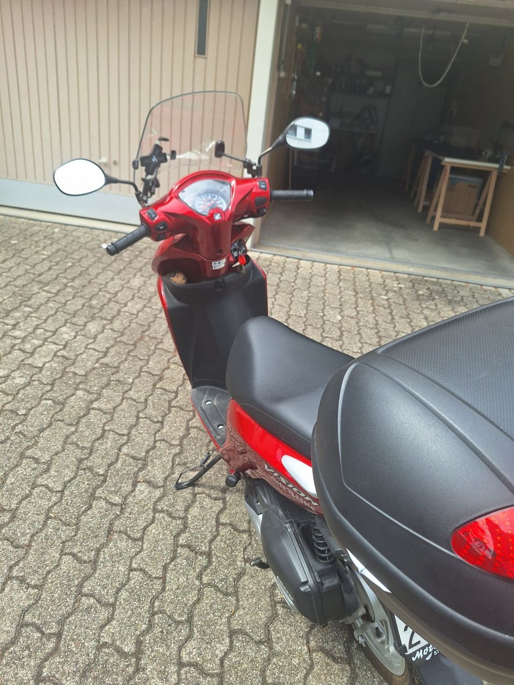 Honda Strasse: Honda Roller  Vision 1100 – Neu (gemäss Beschreibung) aus Allschwil von Angelo020 3