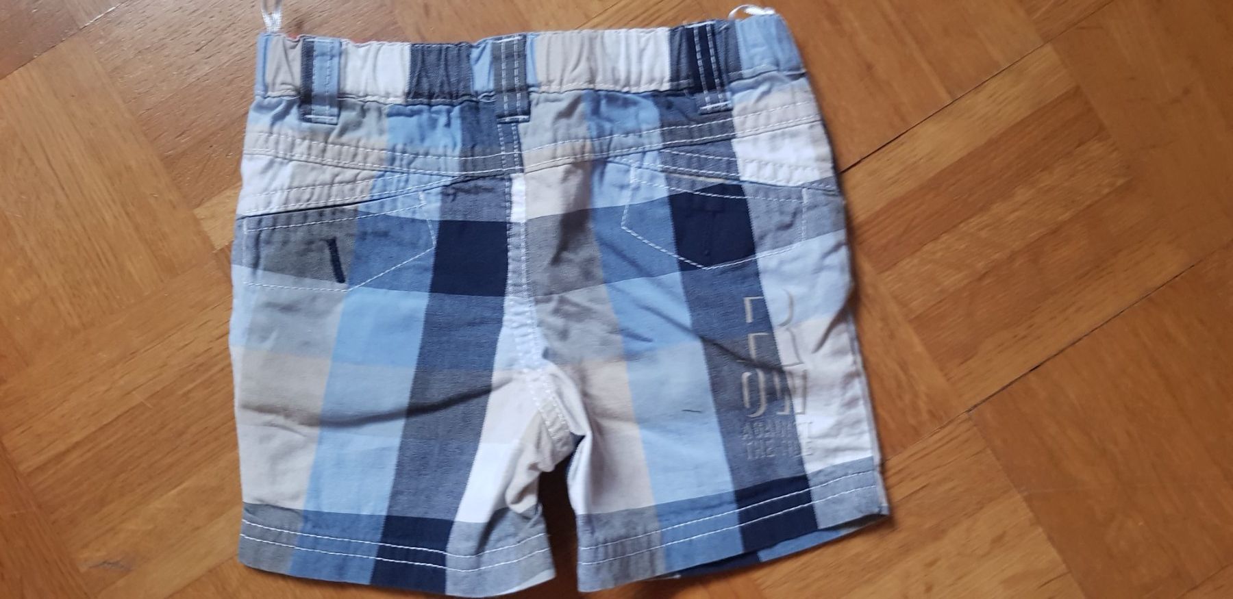 Pantaloni: Shorts blau/weiss kariert, Gr. 68 – Usato da Dietikon venduto da grafad 1