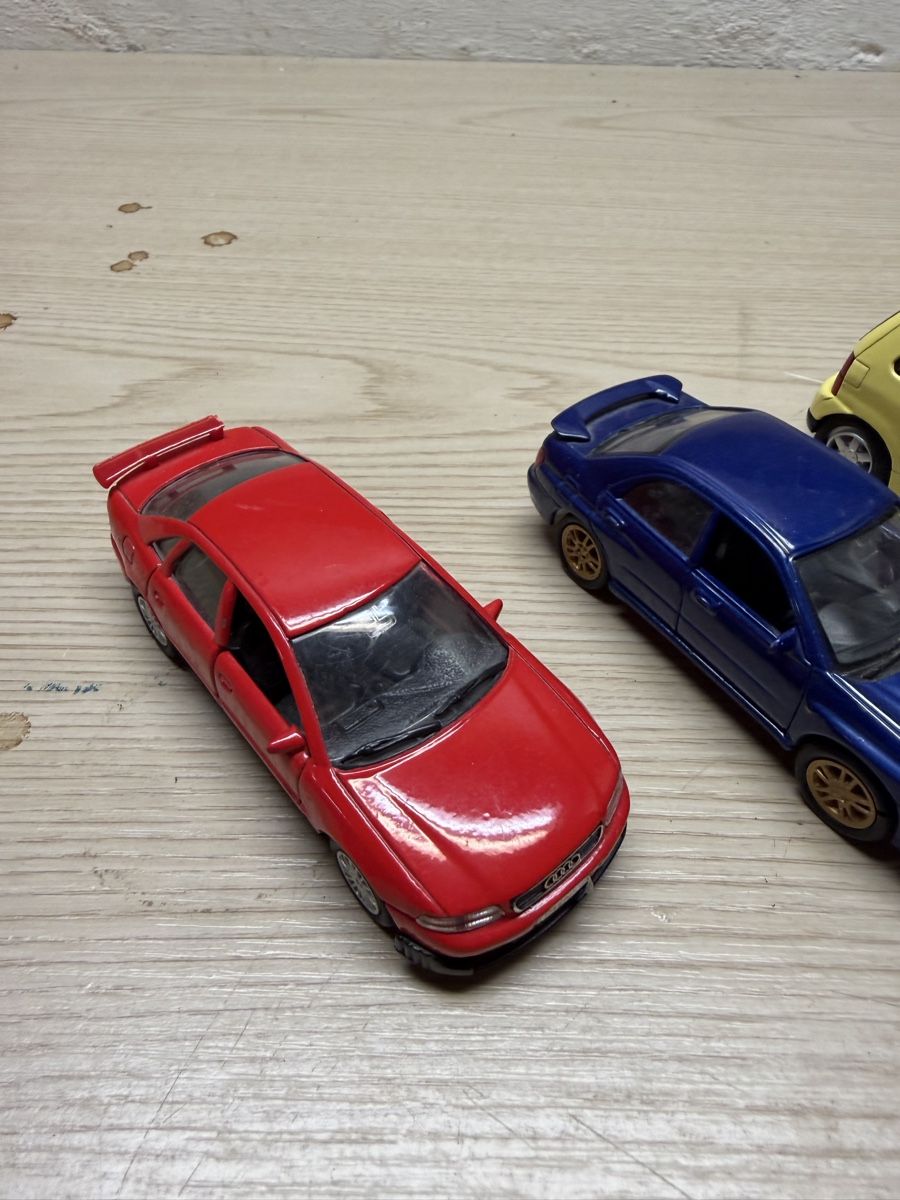 Giocattoli: Spielzeug Autos  – Usato da Herzogenbuchsee venduto da ioa_zcm6 4