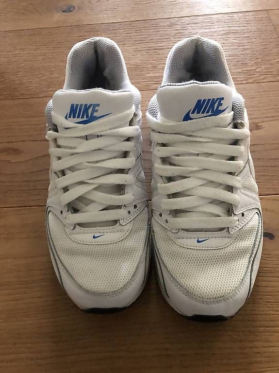 Nike Scarpe da donna: Nike Air Command Gr 39 – Usato da Effretikon venduto da mausi212