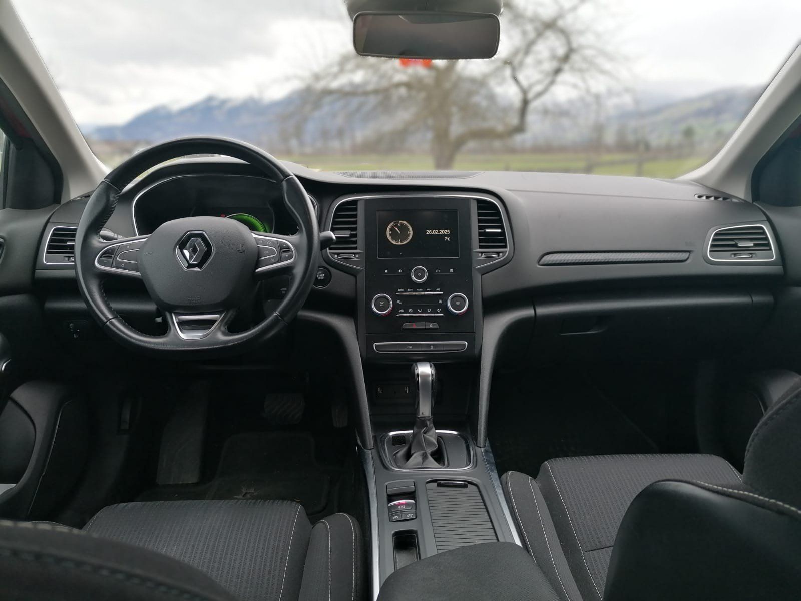 Renault Automobili: Renault Megane 1.5dci Automatic, MFK+Service  06/2026 – Usato da Frümsen venduto da jos_28f8 3