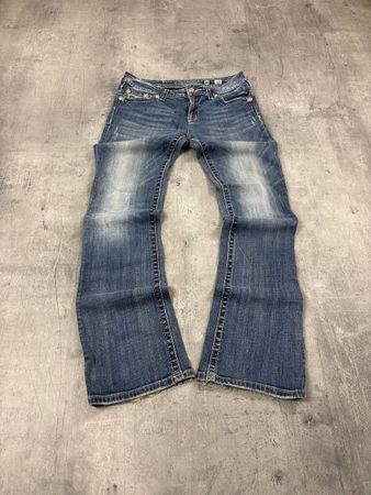 Vintage Miss Me Bootcut Low Waist Jeans (M)