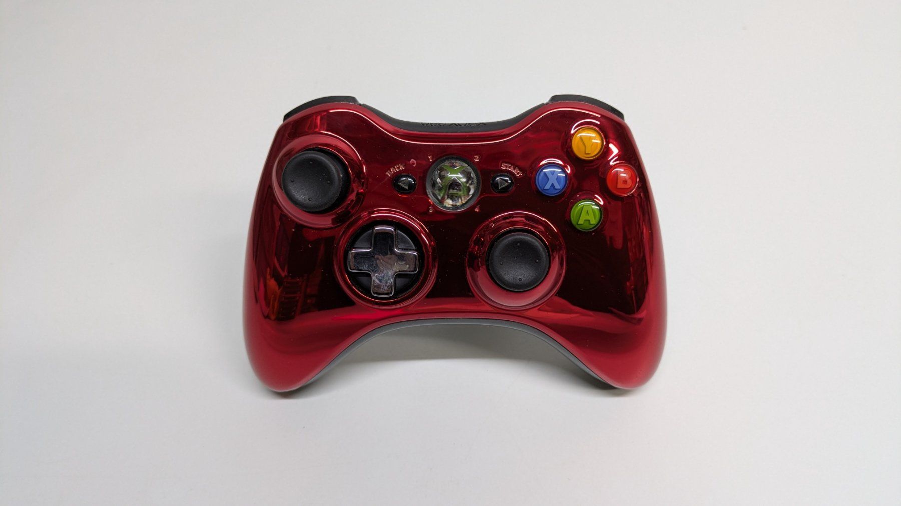 Microsoft Controller: Original Xbox 360 Controller, Wireless (Rot Metallic) – Usato da Menziken venduto da mame18