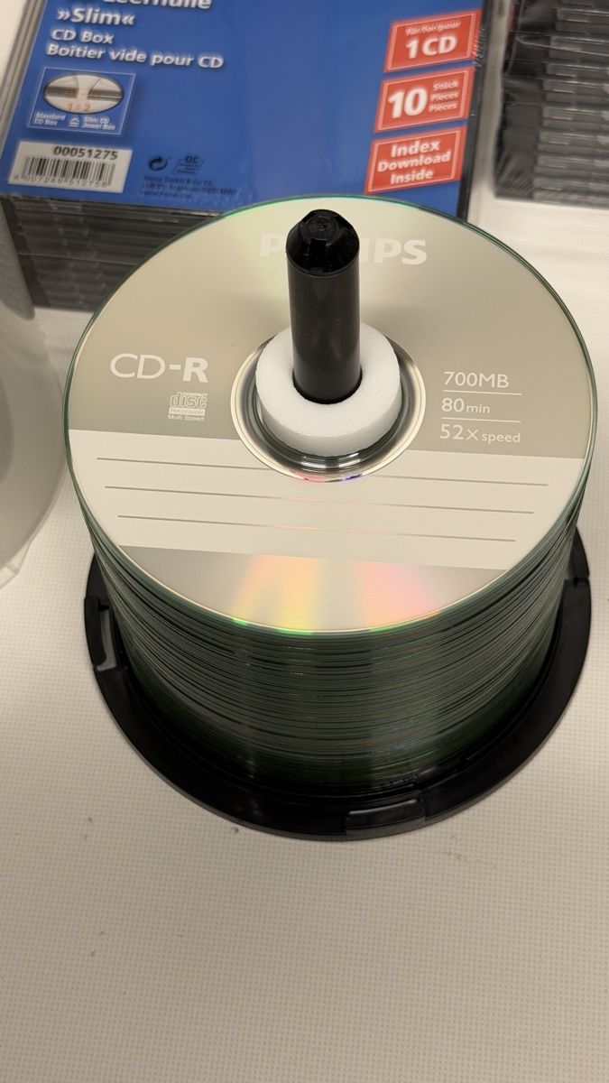 CD & DVD vergini: CD à graver et boîtes slim  – Nuovo (secondo la descrizione) da La Russille venduto da Festler 3