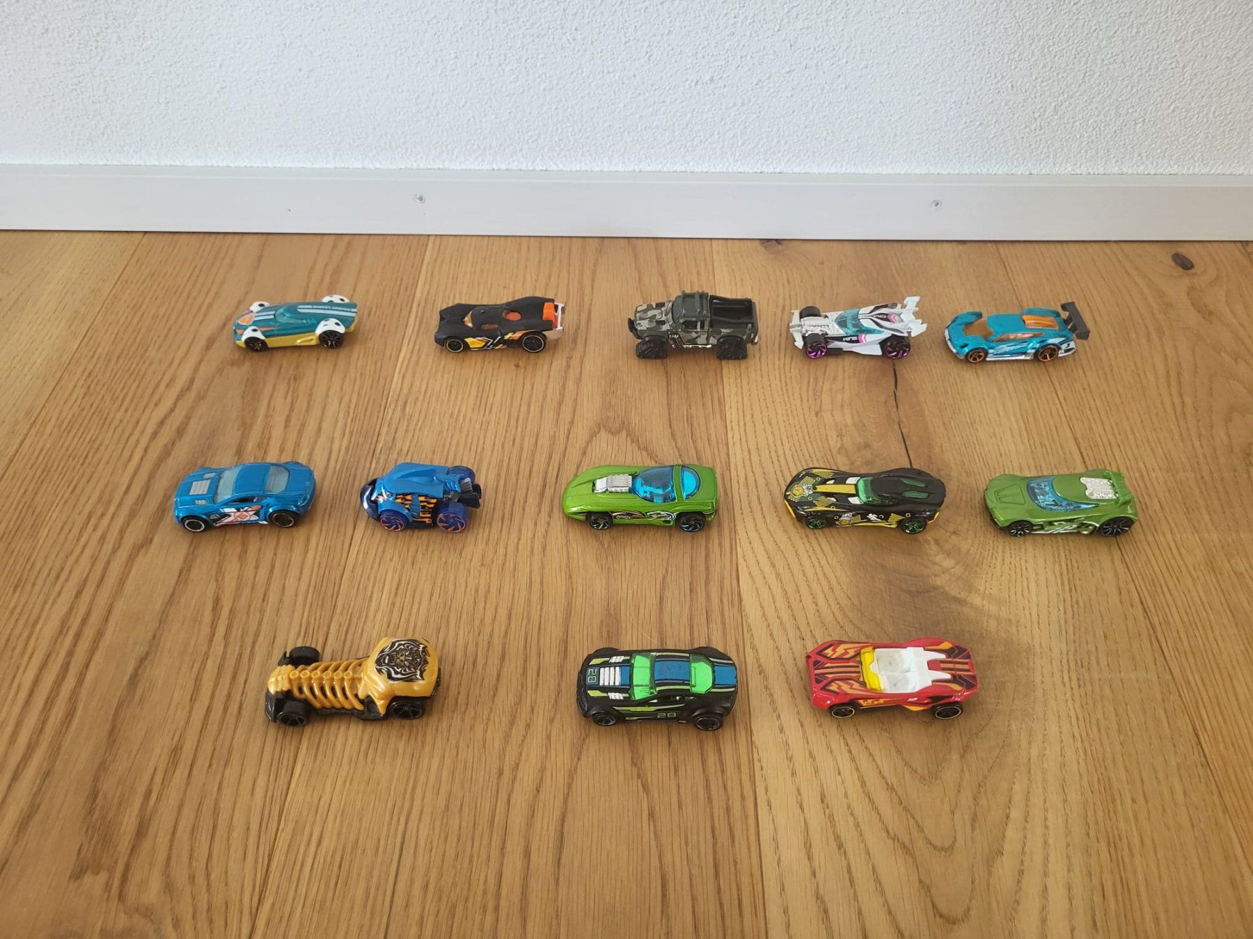 Hot Wheels Spielzeuge: Hotwheels  (13 Stk.) – Gebraucht aus Urdorf von Danii5 2