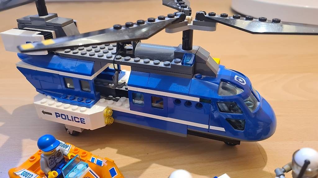 Lego Giocattoli: Lego Police – Usato da Perly venduto da Klopfi80 1