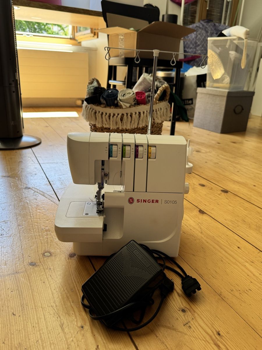 Singer Nähmaschinen: Overlock Singer SO105 – Gebraucht aus Sissach von ani_h9y9