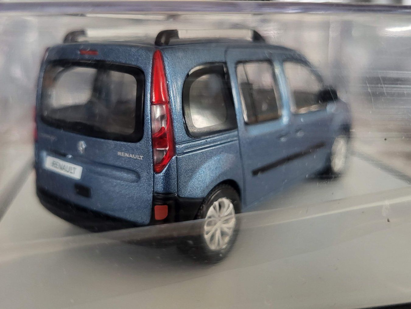Norev Modellini d'auto: Renault Kangoo 1:43 Norev – Usato da Rothrist venduto da Juana5 2