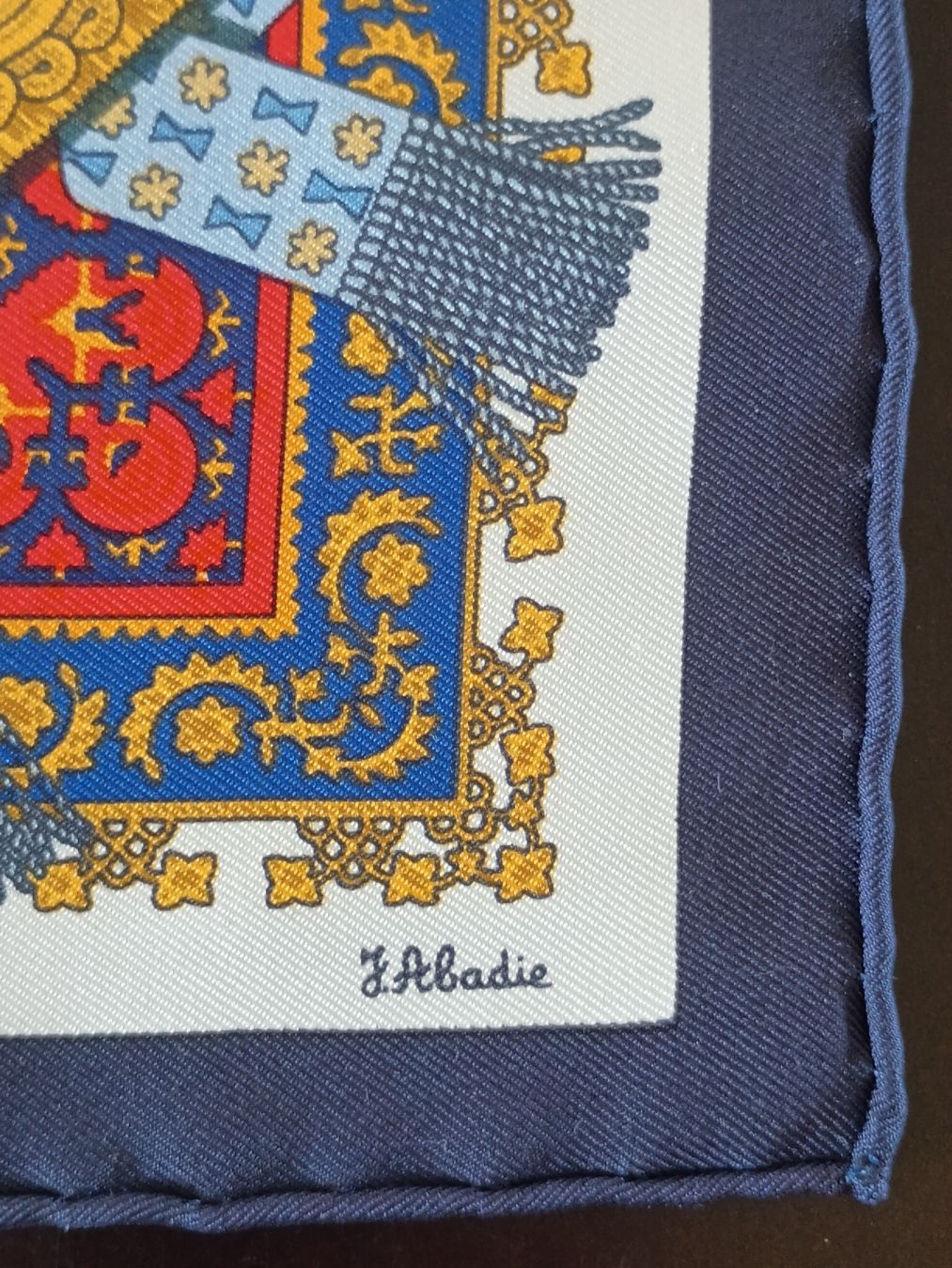 Hermès Autres vêtements & accessoires: Hermès Seidentuch  – D'occasion à Kirchlindach par Chantalone 4