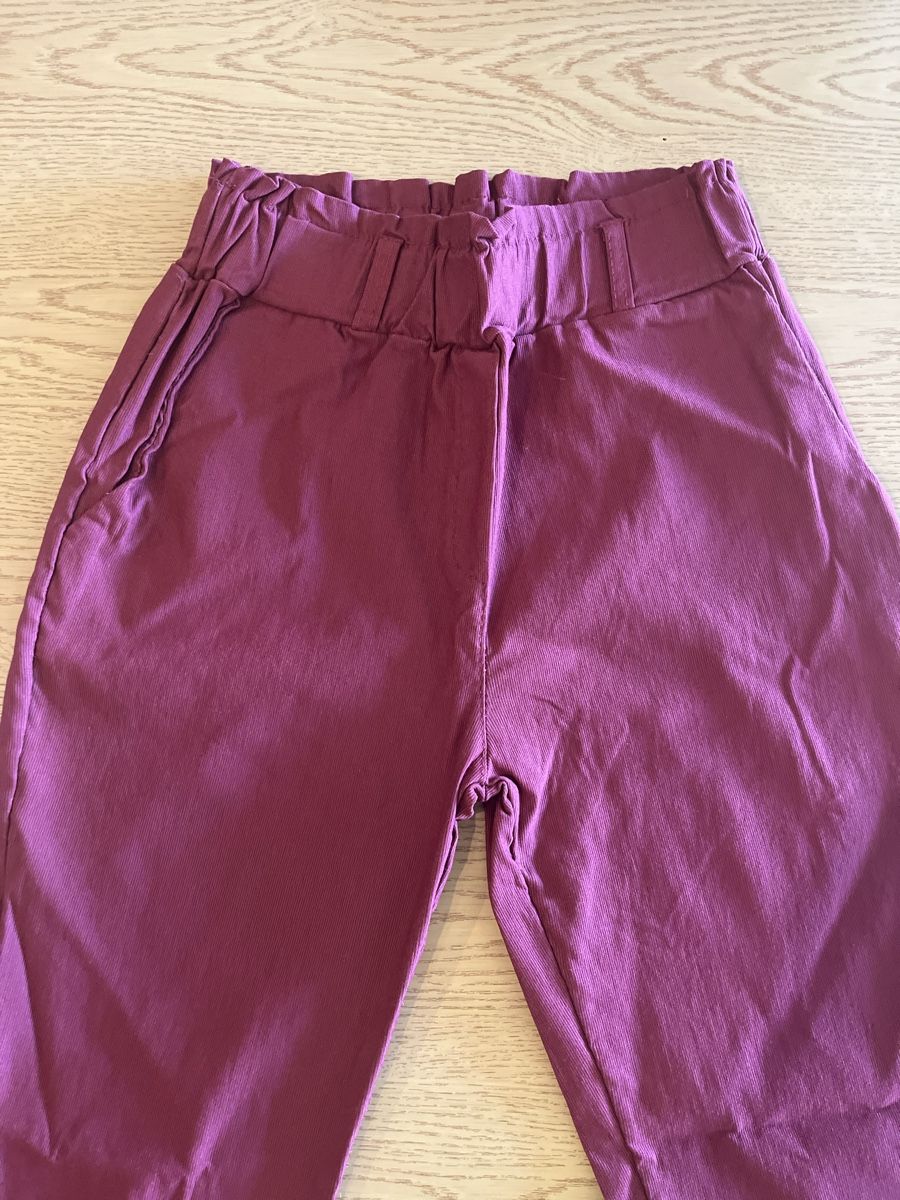 Lots de vêtements: 2 pantalons  – D'occasion à Courgenay par tat_w5vc 3
