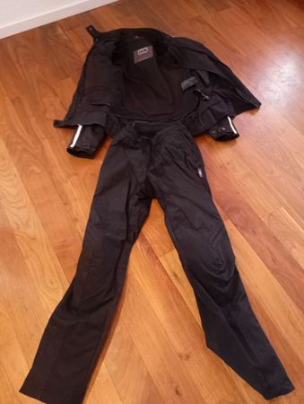 IXS Motorradkombi Textil, neuwertig, Grösse 36/ 38, Schwarz!