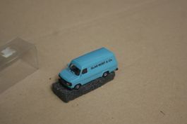 (au)  Kleiner Ford transit Model  alt vermutlich HO,  Revell