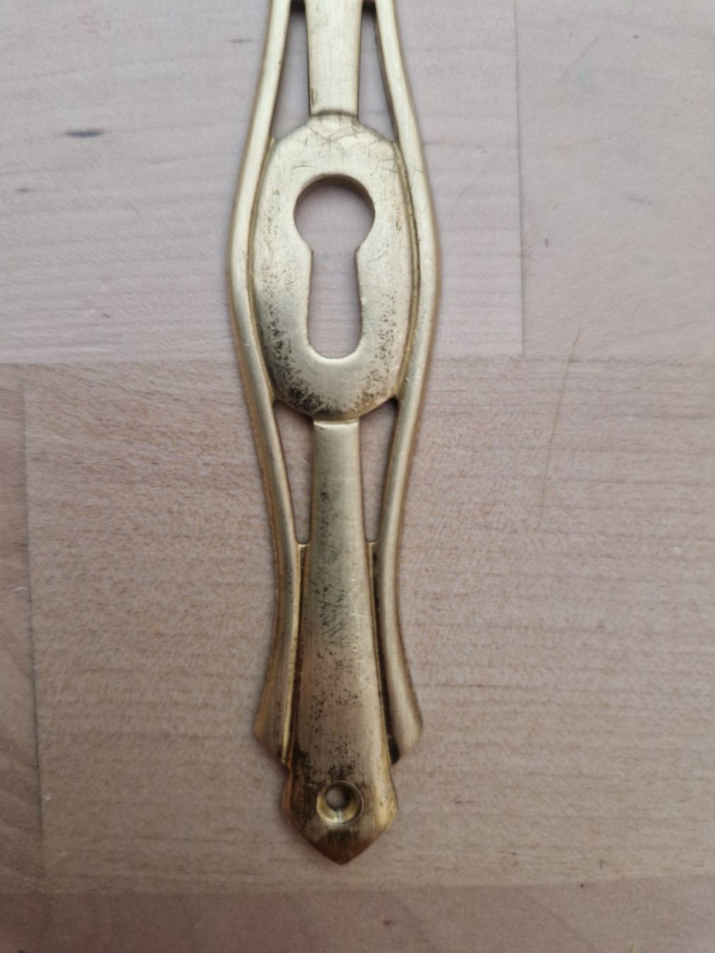 Ferramenta: Ornement décoratif vintage – Usato da Bern venduto da MaurineBeauregard 1