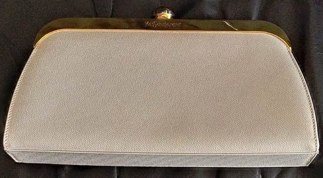 Saint Laurent Borse da donna: Clutch mit Magnetverschluss -Yves Saint Laurent - – Nuovo (secondo la descrizione) da Zürich venduto da -italo- 9