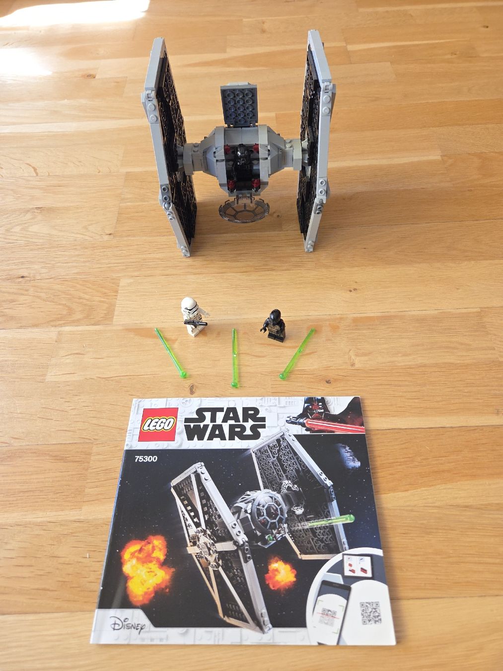 Lego Kit di costruzioni: Lego 75300 TIE Fighter imperial – Usato da Plan-les-Ouates venduto da lartisan-aviateur
