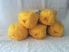 Lisa Premium  gründlich 10 Gelb 50g  50g~133m NS 3-4