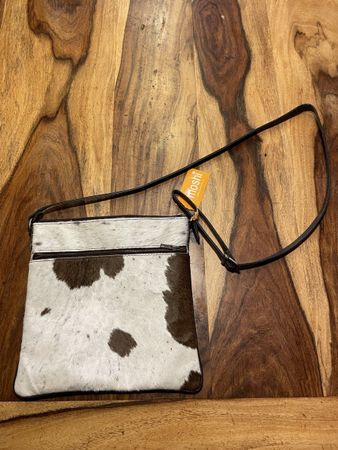 Moshi Moshi Ledertasche Kuhfell Optik, neuwertig!