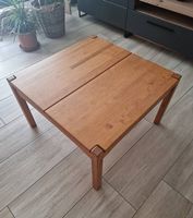 Couchtisch aus Holz 80 × 80 cm