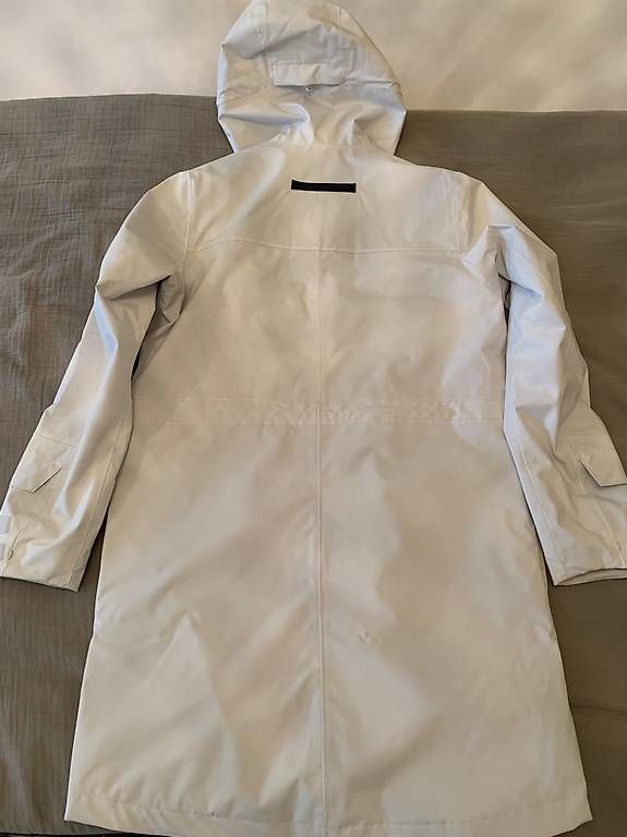 Helly Hansen Mäntel: Neuer Helly Hansen Regenmantel – Neu (gemäss Beschreibung) aus Altendorf von Pippa4 3