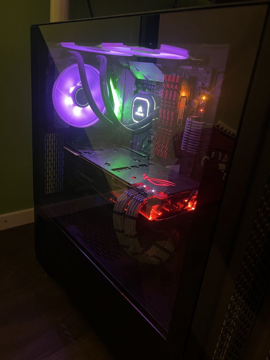 PC: Gaming PC  – Usato da Frutigen venduto da Magnum_104