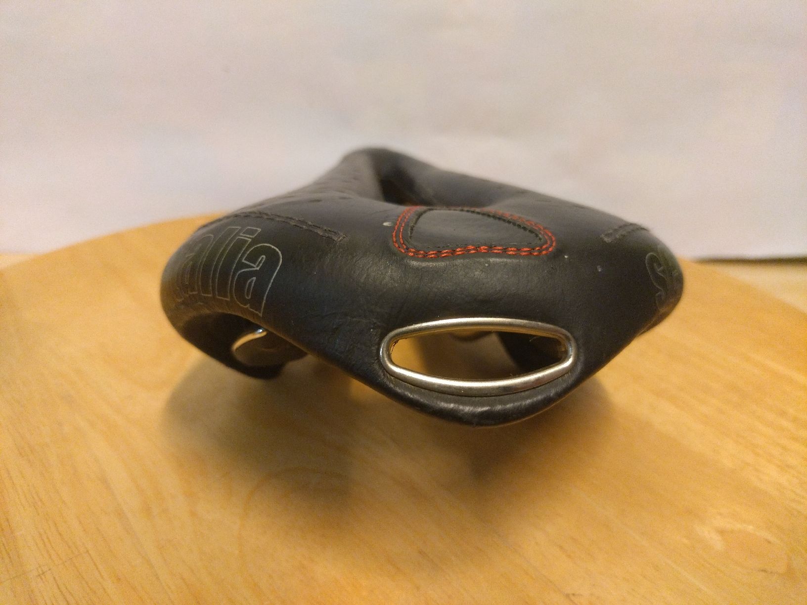Selle Italia Pezzi di ricambio: Selle Italia Max Gel Flow  – Usato da Farvagny-le-Grand venduto da LaCaverne 5