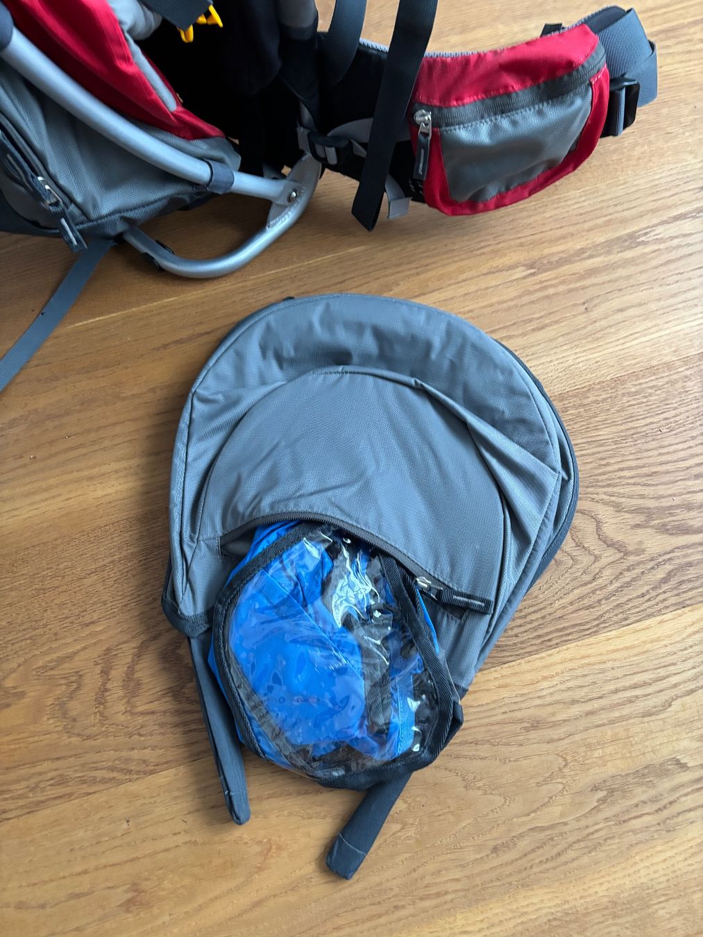 Deuter Borse & Zaini: Wander-Tragerucksack von Deuter – Usato da Künten venduto da Derosa03 3