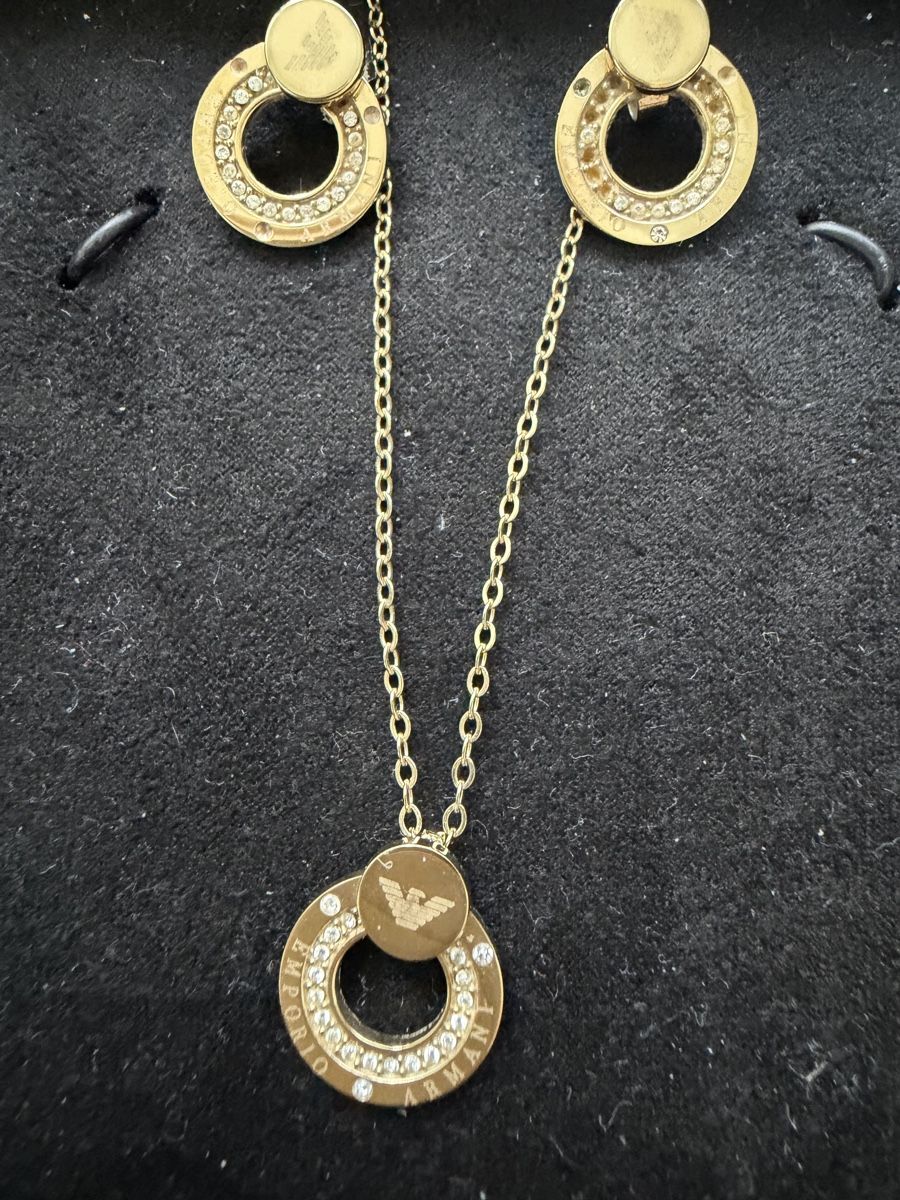 Armani Autres bijoux: Armani Schmuckset  – D'occasion à Basel par cor_5y8l