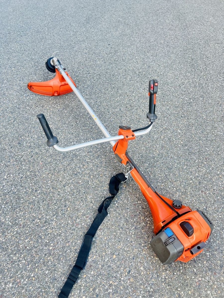 Tutti gli attrezzi: Rasentrimmer Husqvarna 545  RX – Usato da Urdorf venduto da Faz_19 4