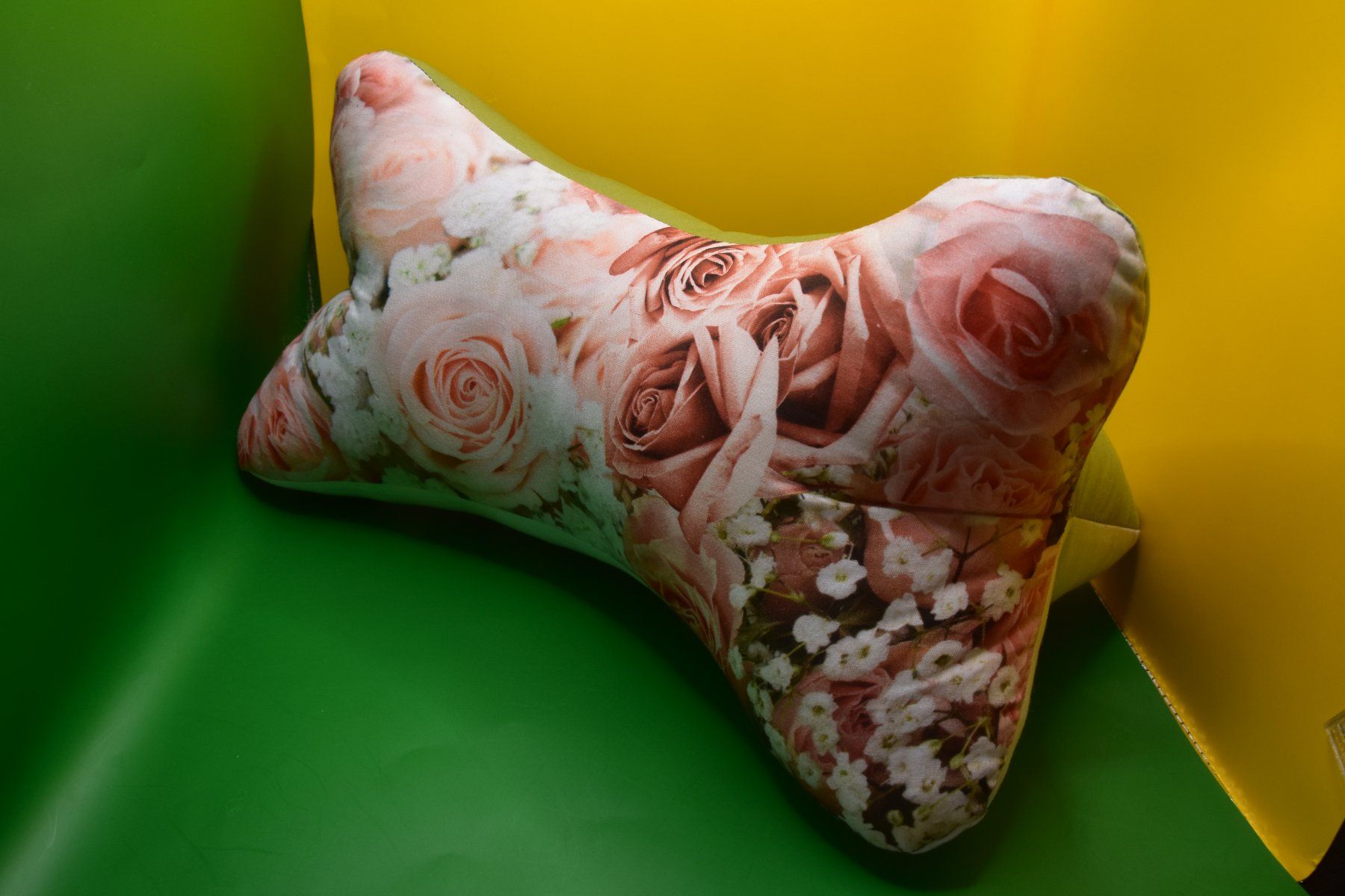 Cuscini: Lese- und Nackenknochen Rosen mit olive und ecru – Nuovo e nell'imballaggio originale da St. Gallen venduto da Elmarotto 3