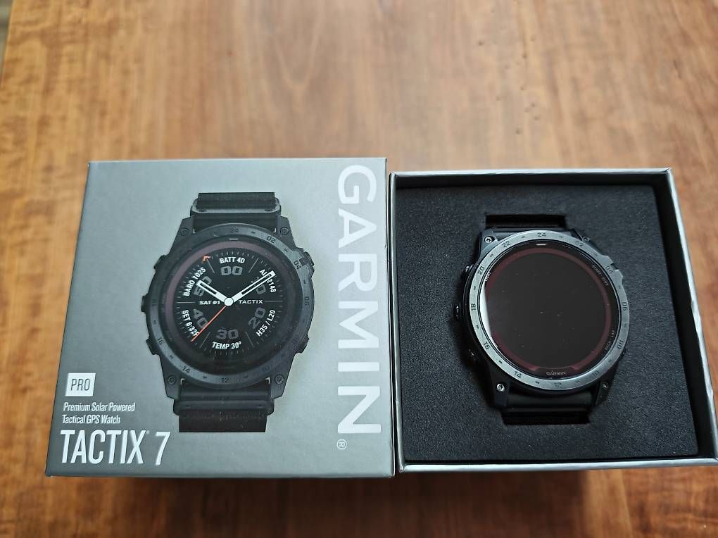 Garmin Smartwatch: Garmin Tactix 7 Pro Solar – Usato da Hombrechtikon venduto da Twiky